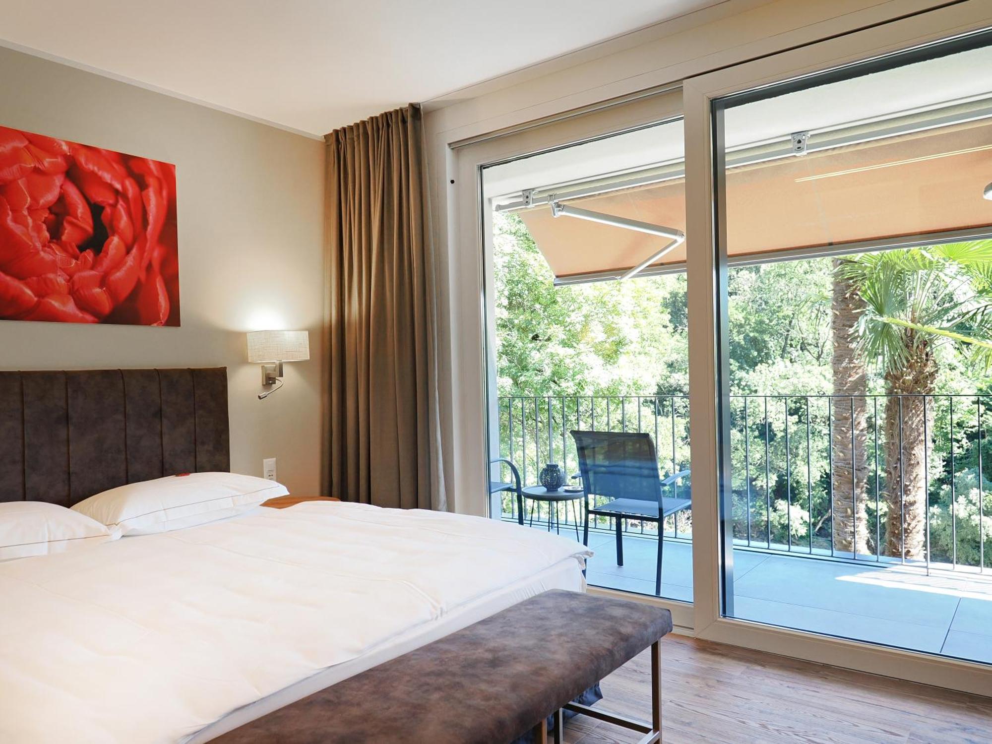 Ristorante Charme Hotel Tre Terre Ponte Brolla ภายนอก รูปภาพ