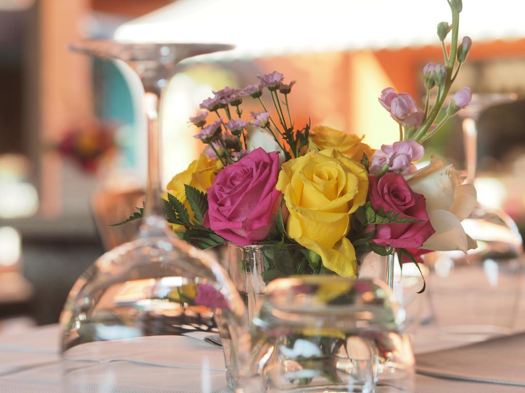 Ristorante Charme Hotel Tre Terre Ponte Brolla ภายนอก รูปภาพ