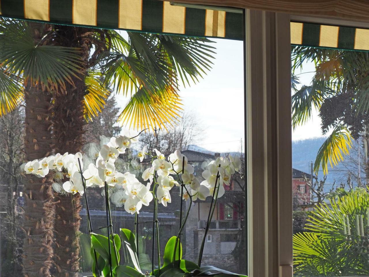 Ristorante Charme Hotel Tre Terre Ponte Brolla ภายนอก รูปภาพ